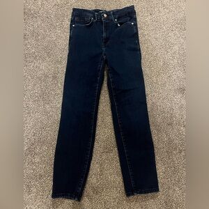 ALWAYS FITS GOOD LEGS CIGARETTE JEANS size 6-12
